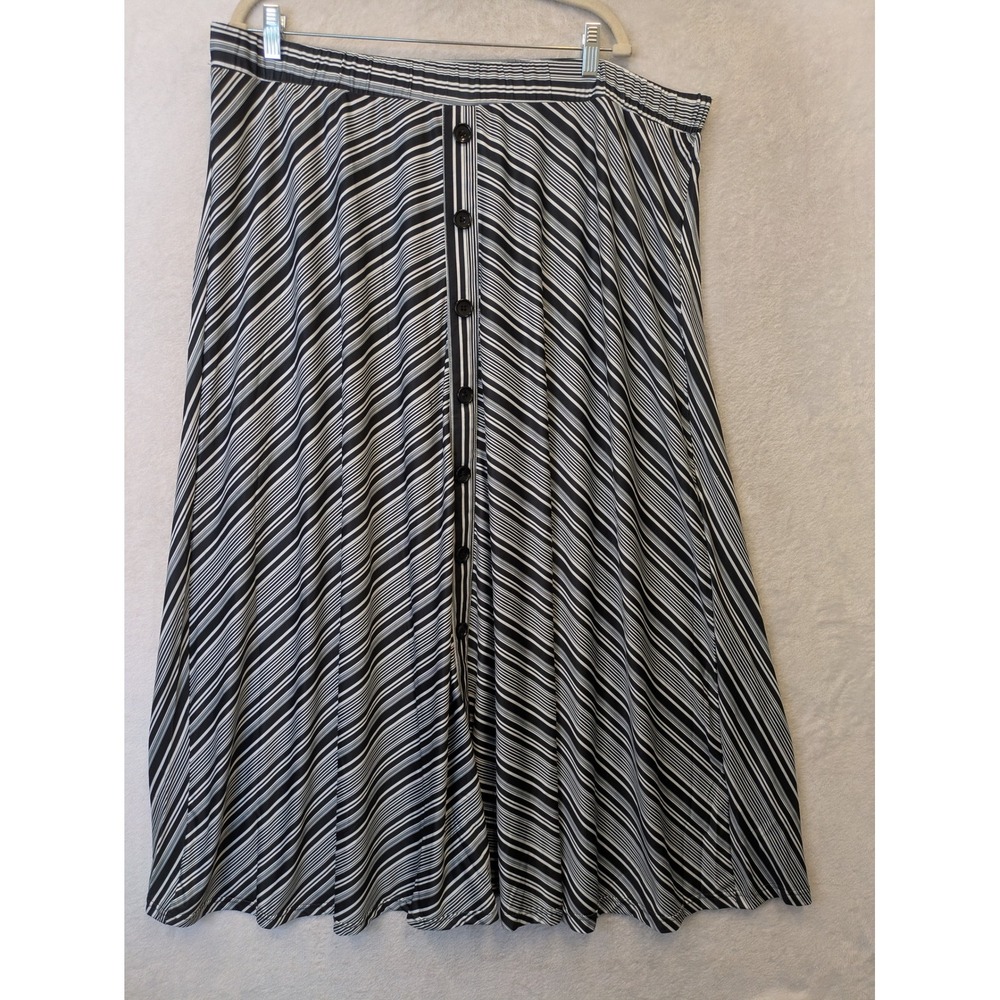 NEW Gunit Maxi Skirt Women's XXL Striped‎ Button Front Spandex